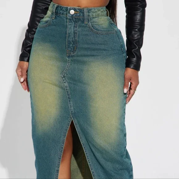 Denim tinted skirt - Picture 3 of 7